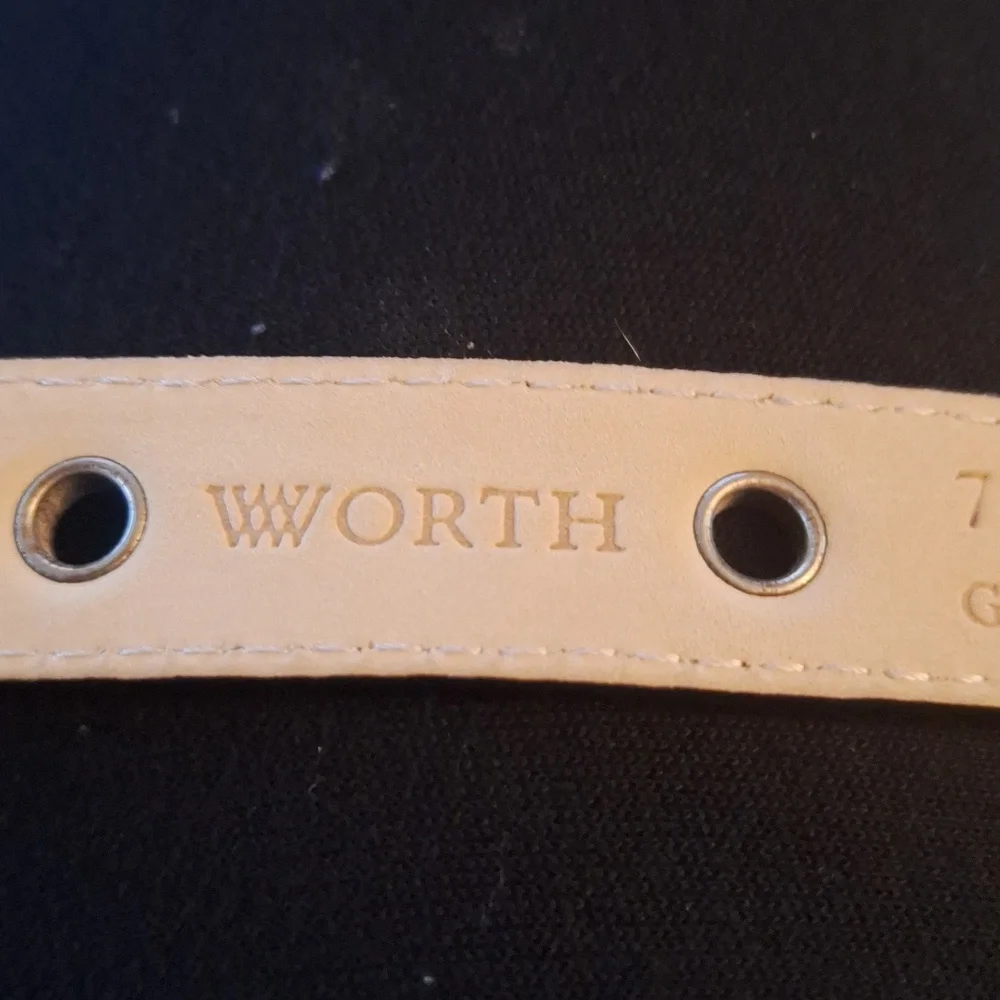 Worth, Genuine Leather Belt    Size Small